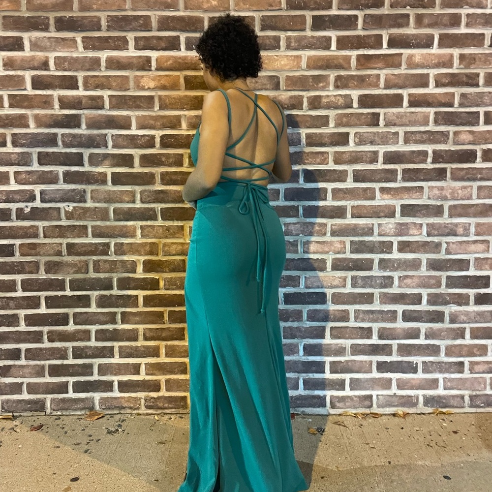 Dress - Picture 2 of 2